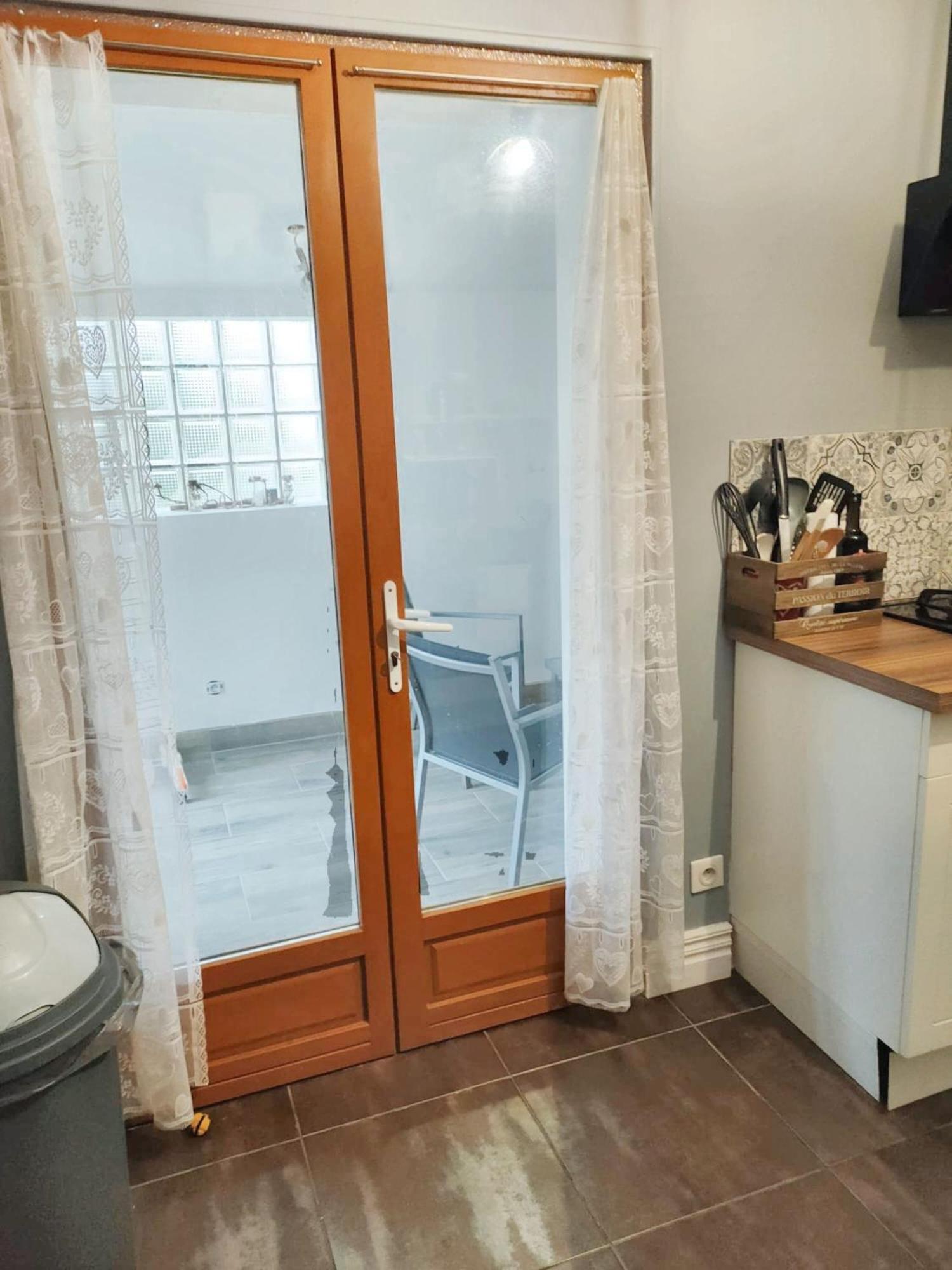Maison Charmante A Vierzon Avec Jardin Prive المظهر الخارجي الصورة